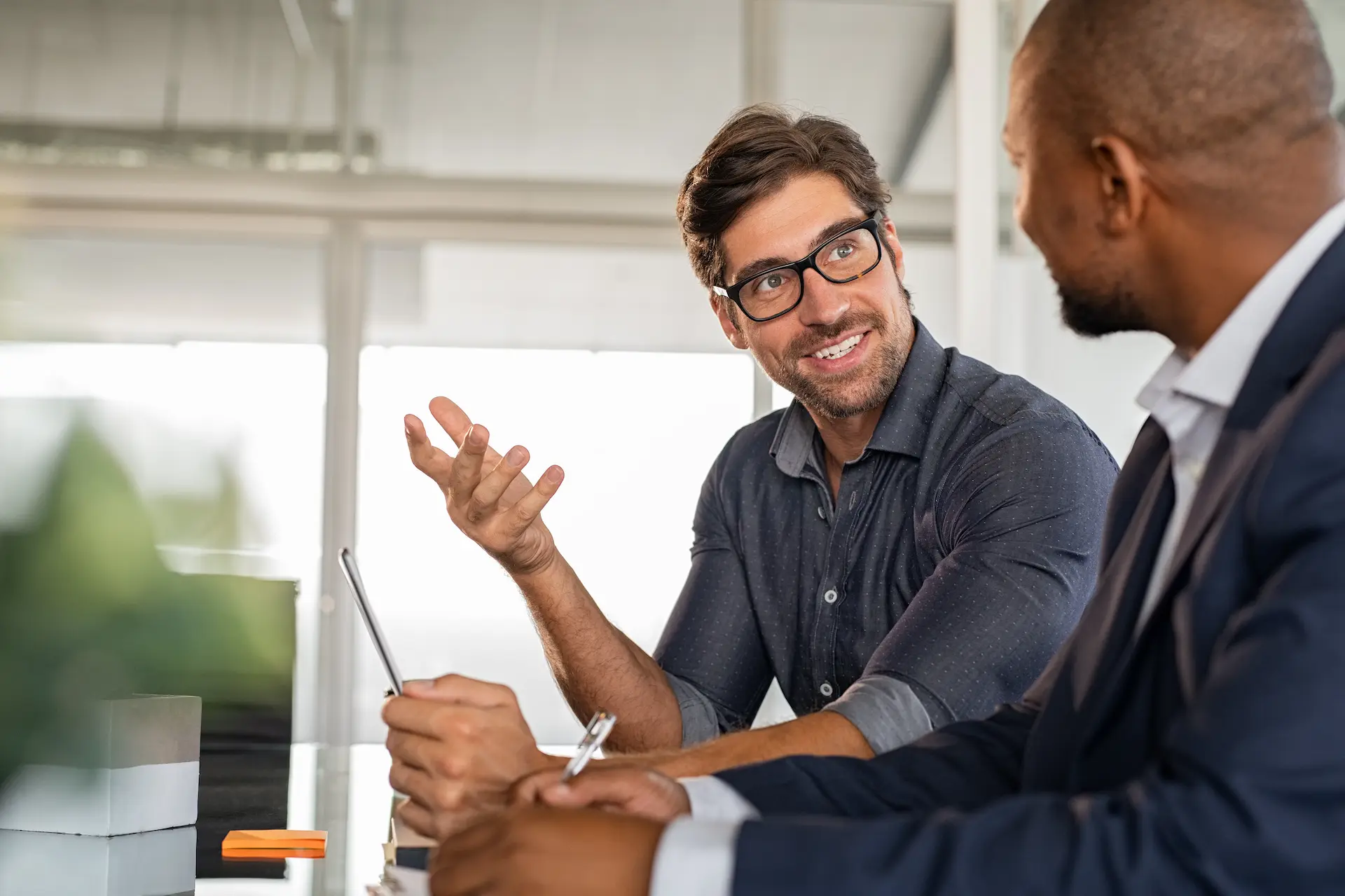 Businessman discussing project with colleague 2025 01 07 06 07 00 utc.webp